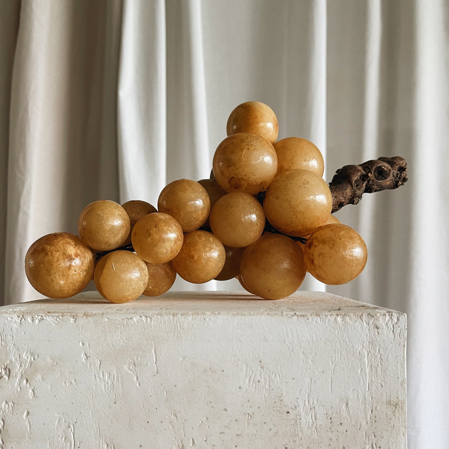 Italian Alabaster Grape Cluster