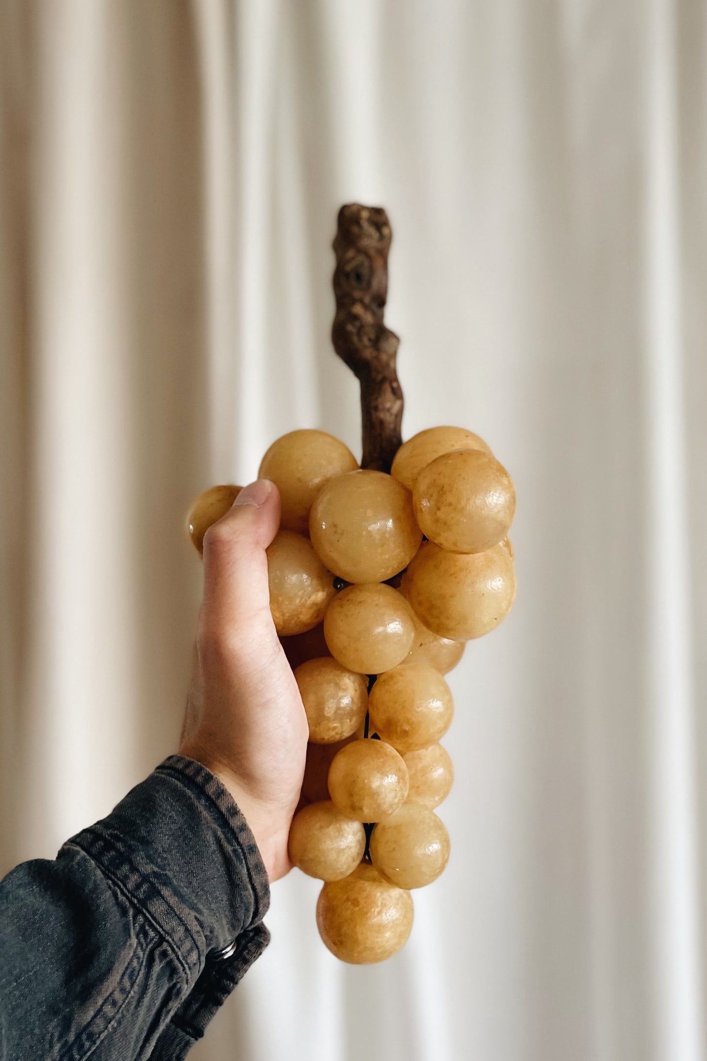 Italian Alabaster Grape Cluster