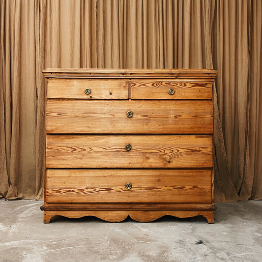 Antique Mansion Carpentry Chest of Drawers