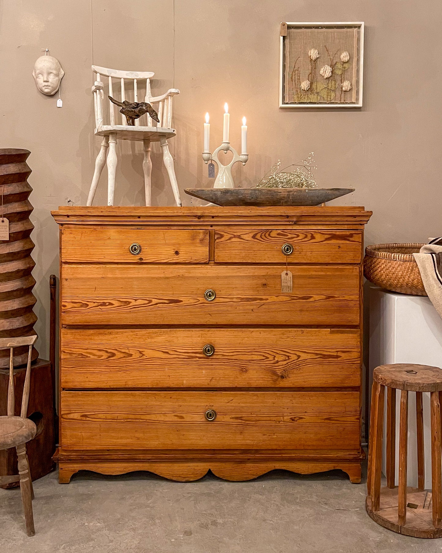 Mansion Carpentry Chest of Drawers