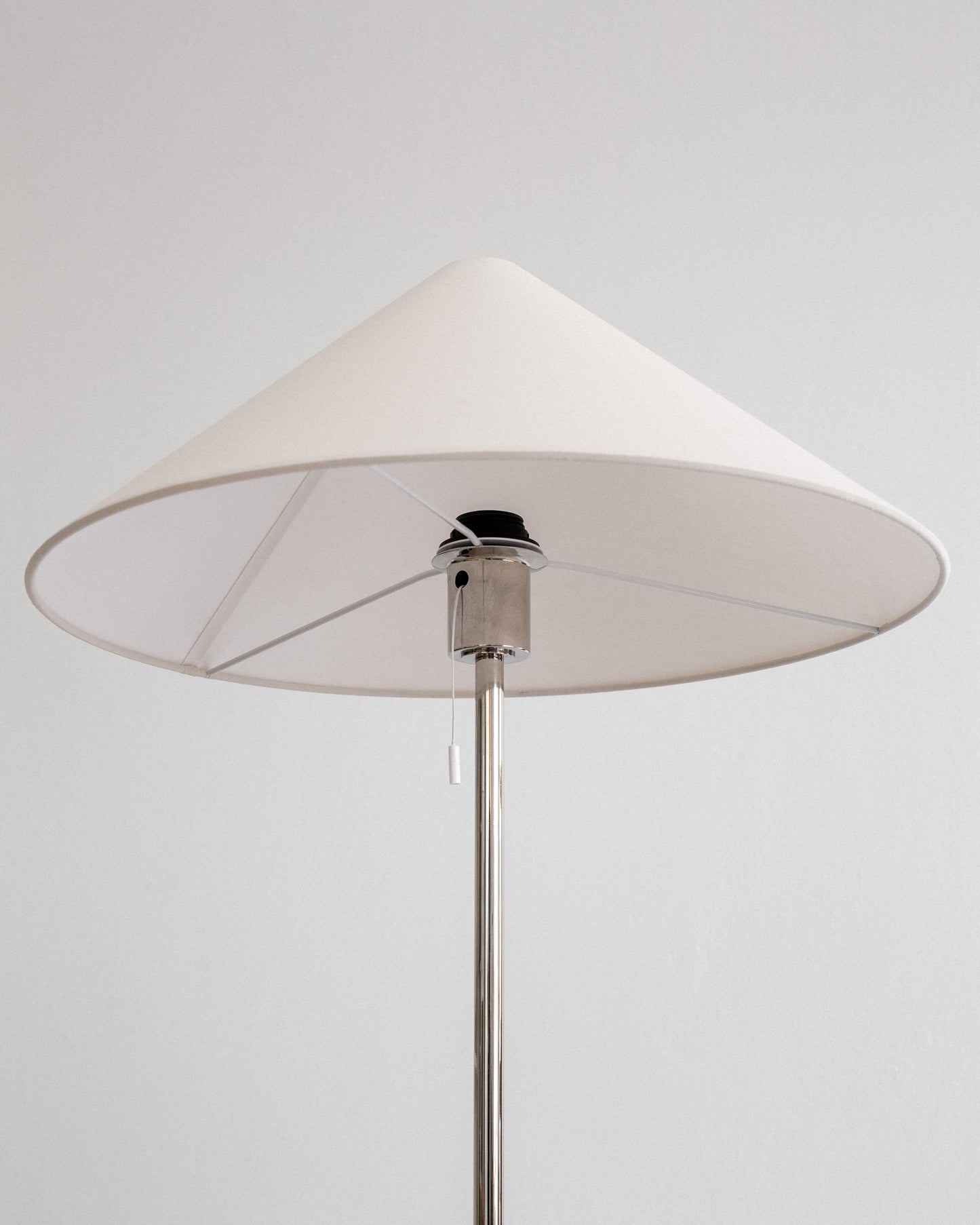 Böhlmarks Chrome Lamp
