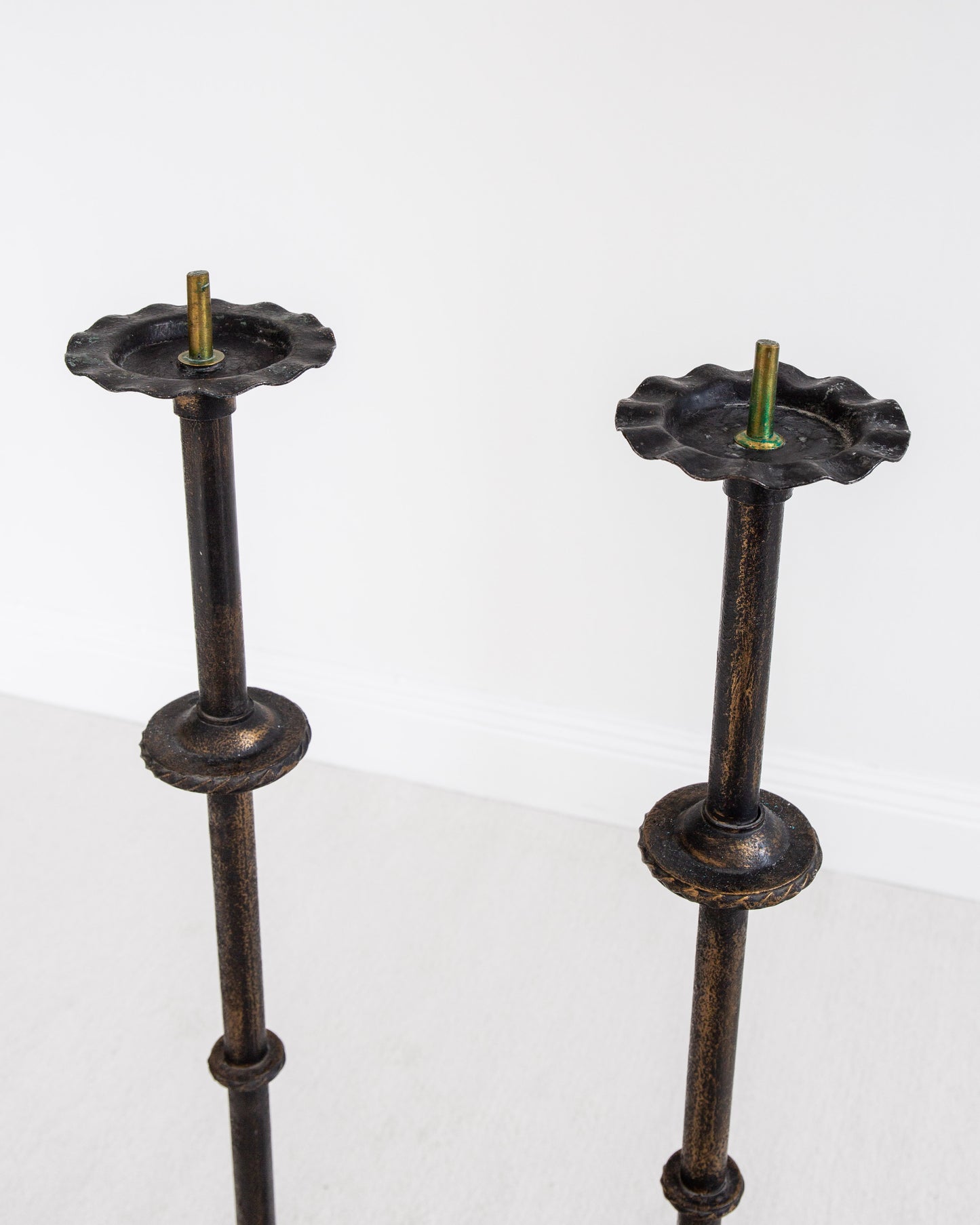 Böhlmarks Floor Candle Holders