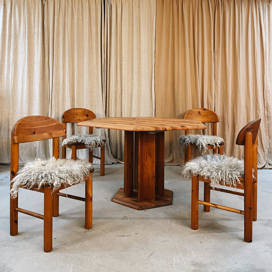 Daumiller Dining Set