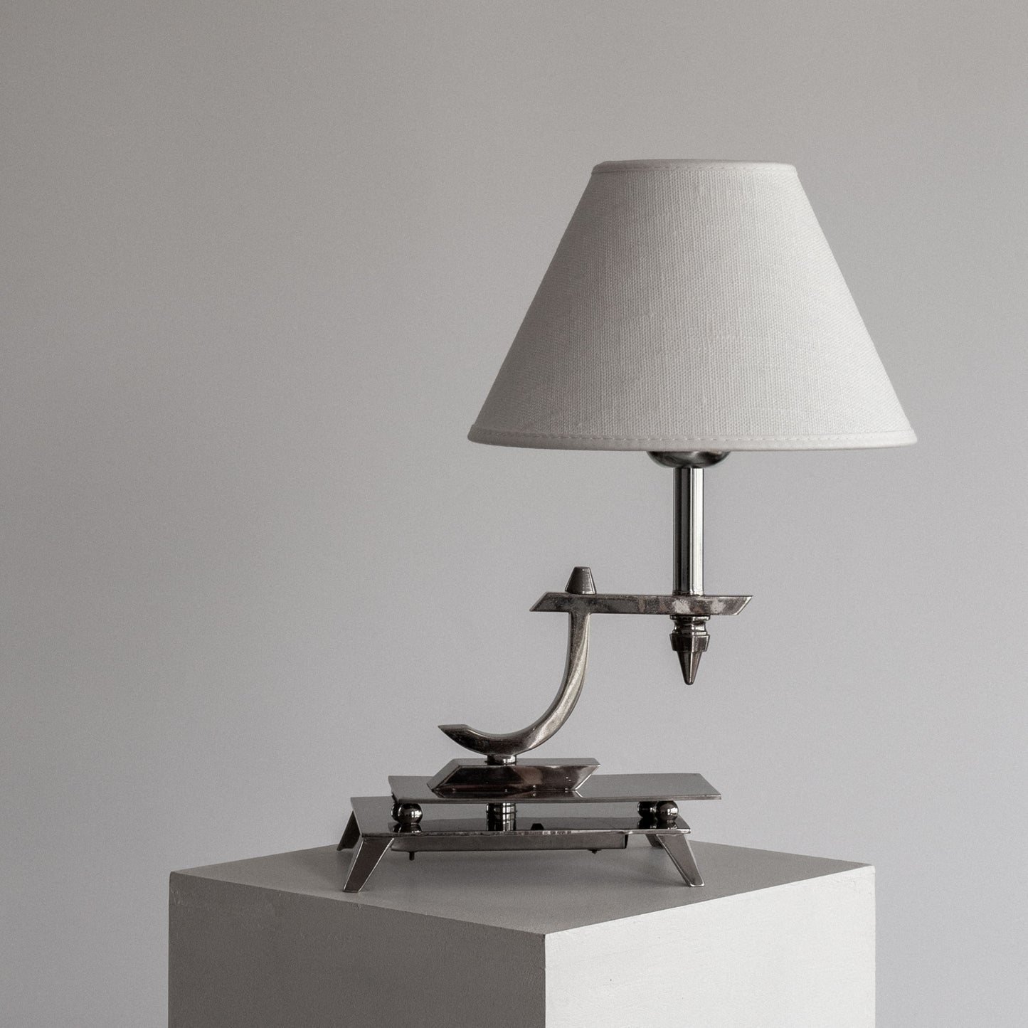 Sculptural Art Deco Lamp