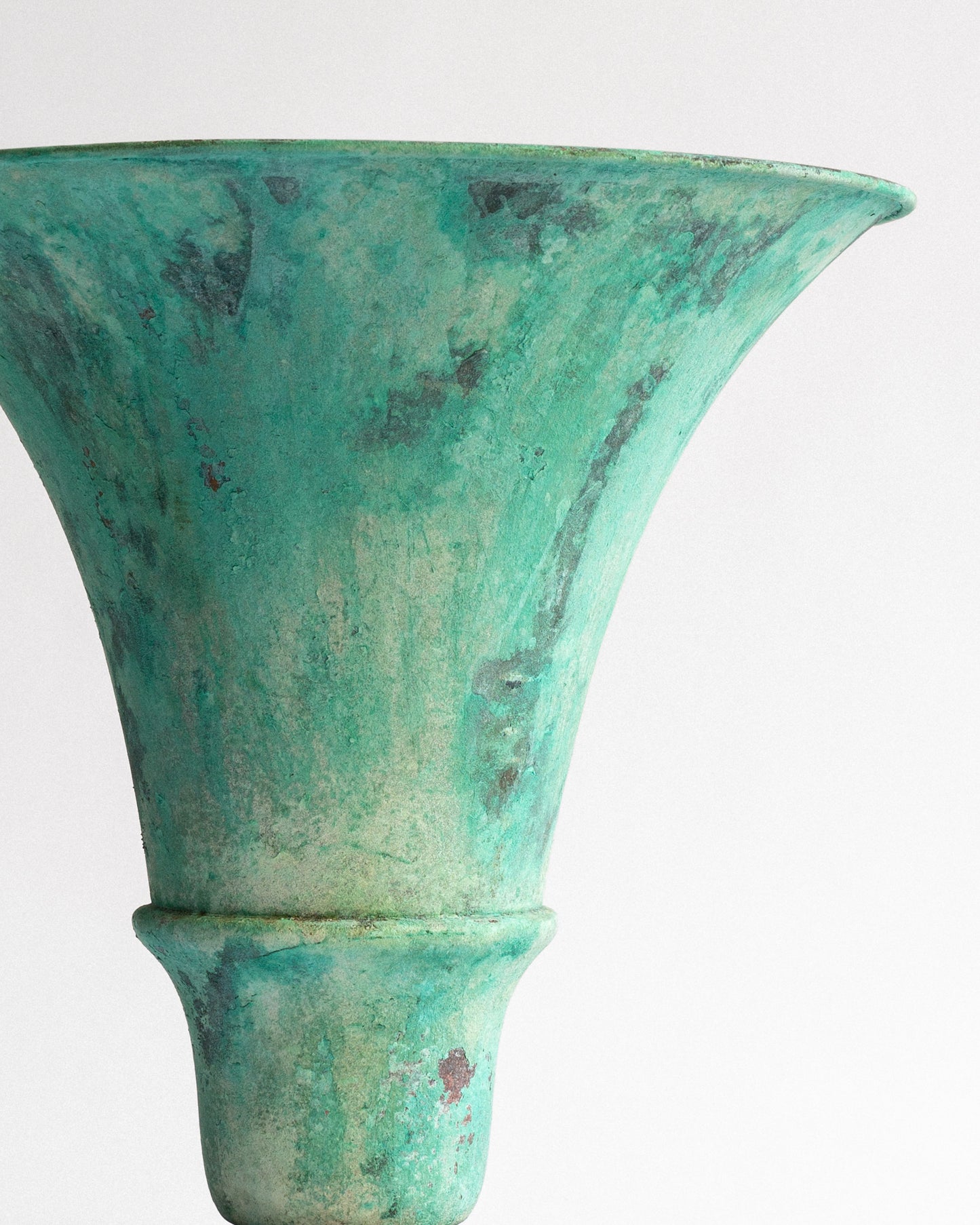 Verdigris Uplighter